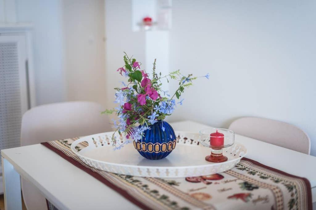 New! Bright & Remodeled 1Bed Apt 2Min Walk To Acropolis Atenas Exterior foto